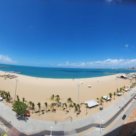Piazza Coliseum do lado porto de Iracema vista Mar Fortaleza (Ceara) Exterior foto