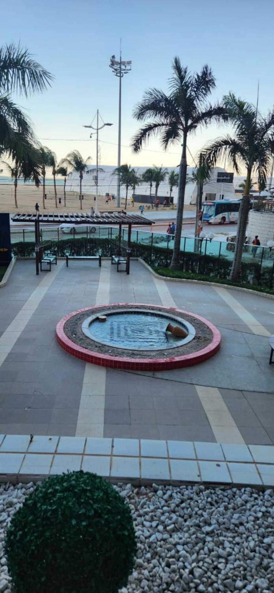 Piazza Coliseum do lado porto de Iracema vista Mar Fortaleza (Ceara) Exterior foto